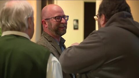 Genrich re-elected for second term as Green Bay mayor