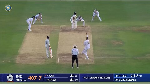 axar Patel is last over is 16 ruan