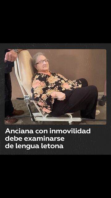 Letonia obliga a una anciana a aprobar un examen de lengua o será deportada