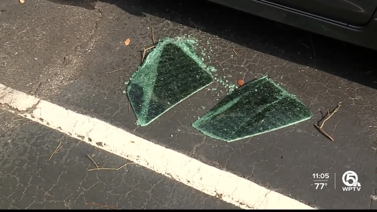 Car windows smashed at apartment complex near Boynton Beach
