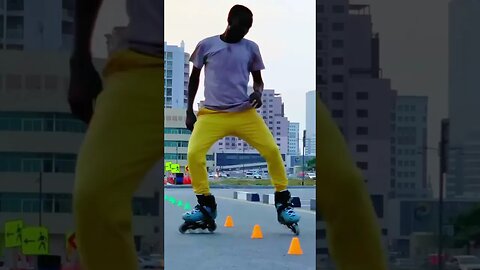 Footwork slalom #skateweaver #dance #viral #shorts #trending