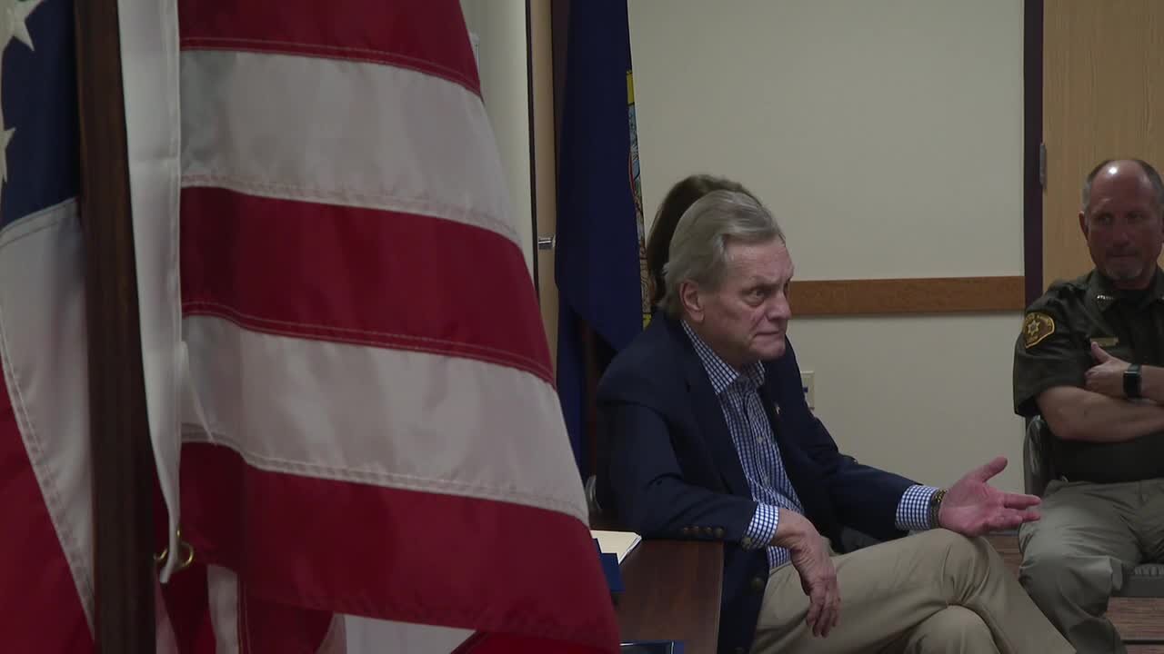 Congressman meets with southern Idaho police