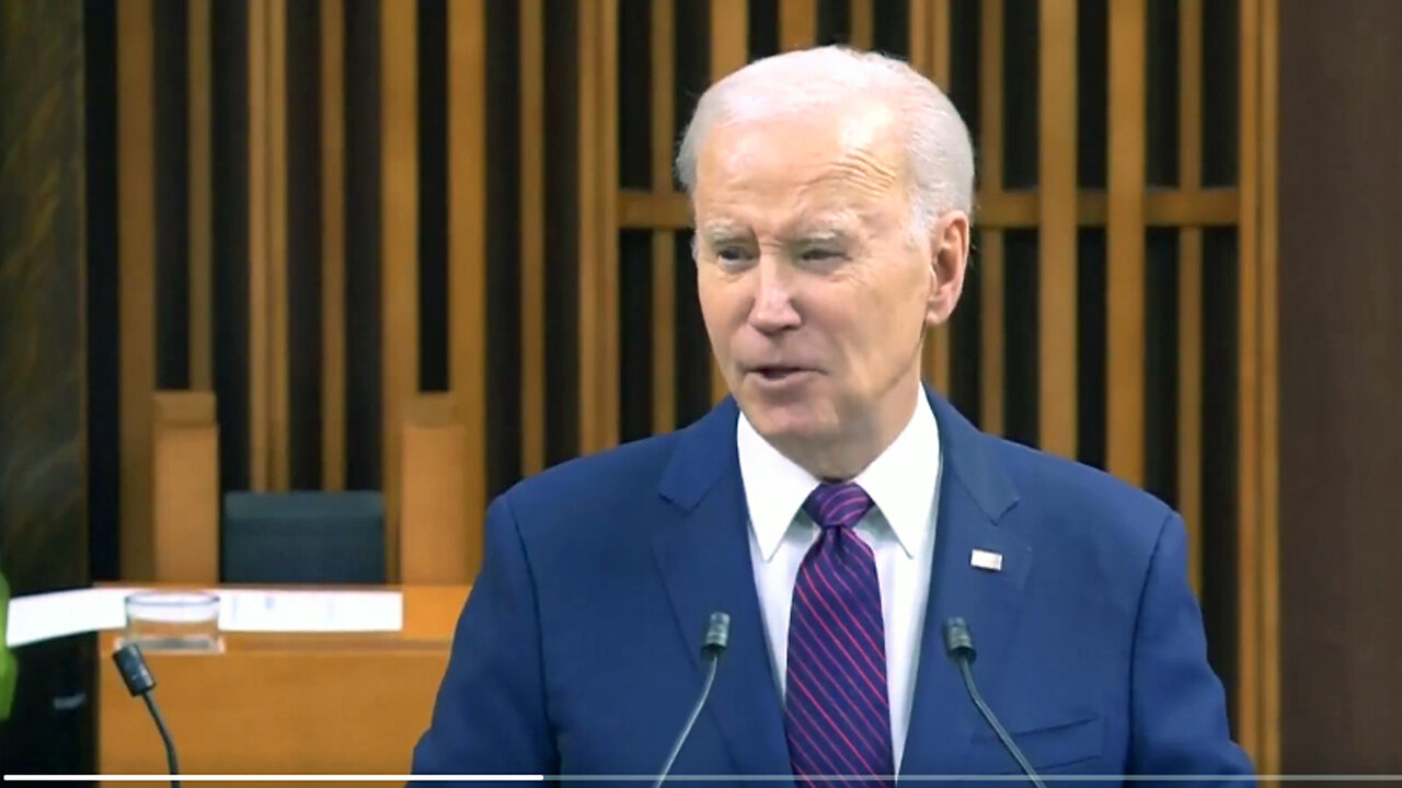 Joe Biden "I applaud China... excuse me... Canada"