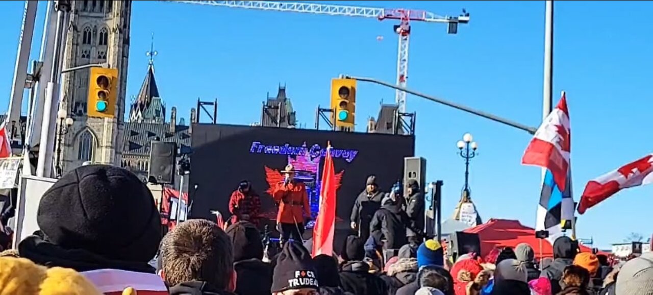 Retired Mountie Speaks to Crowd in Ottawa