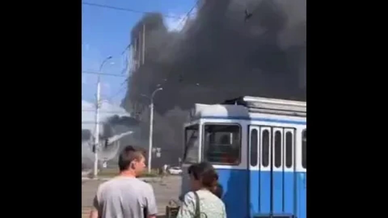 🇷🇺🇺🇦💥 Russian Cruise Missiles Destroyed A Housing Base Of Ukrainian Officers In Vinnitsa Pt.1