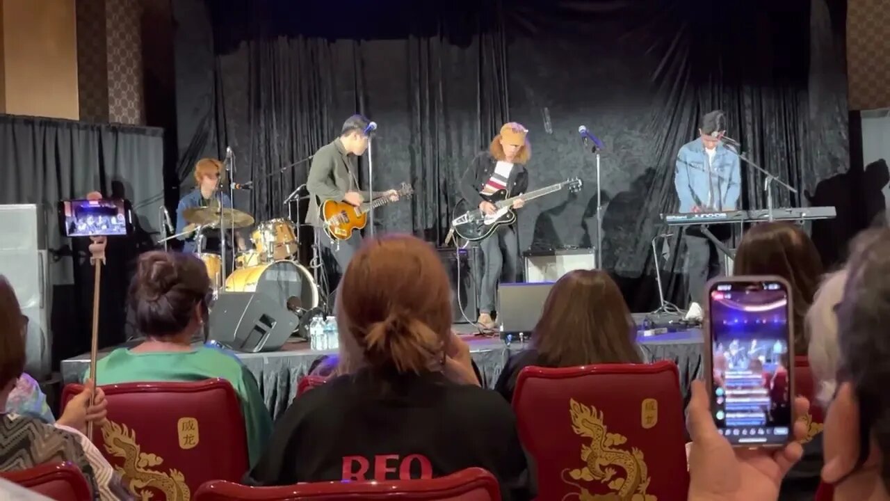 REO Brothers in Las Vegas Video 2