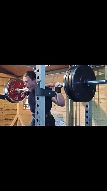 150 Kgs x 5 High-Bar Squat