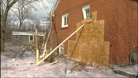 West Seneca family displaced after suspected drunk driver crashes into home