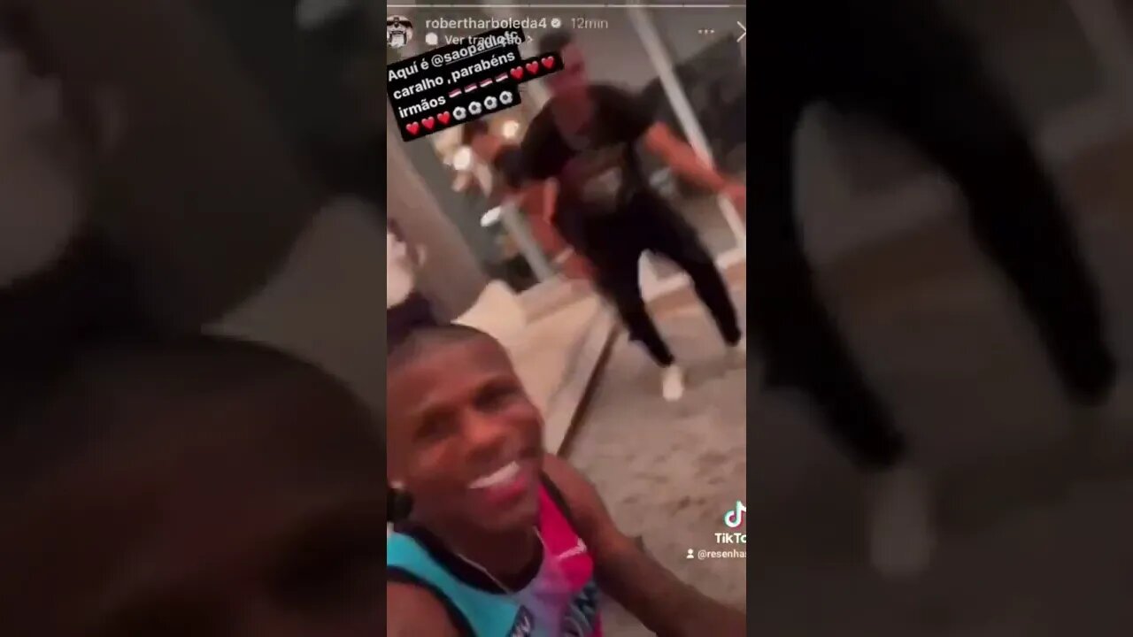 ARBOLEDA COMEMORANDO A CLASSIFICAÇÃO DO SÃO PAULO...