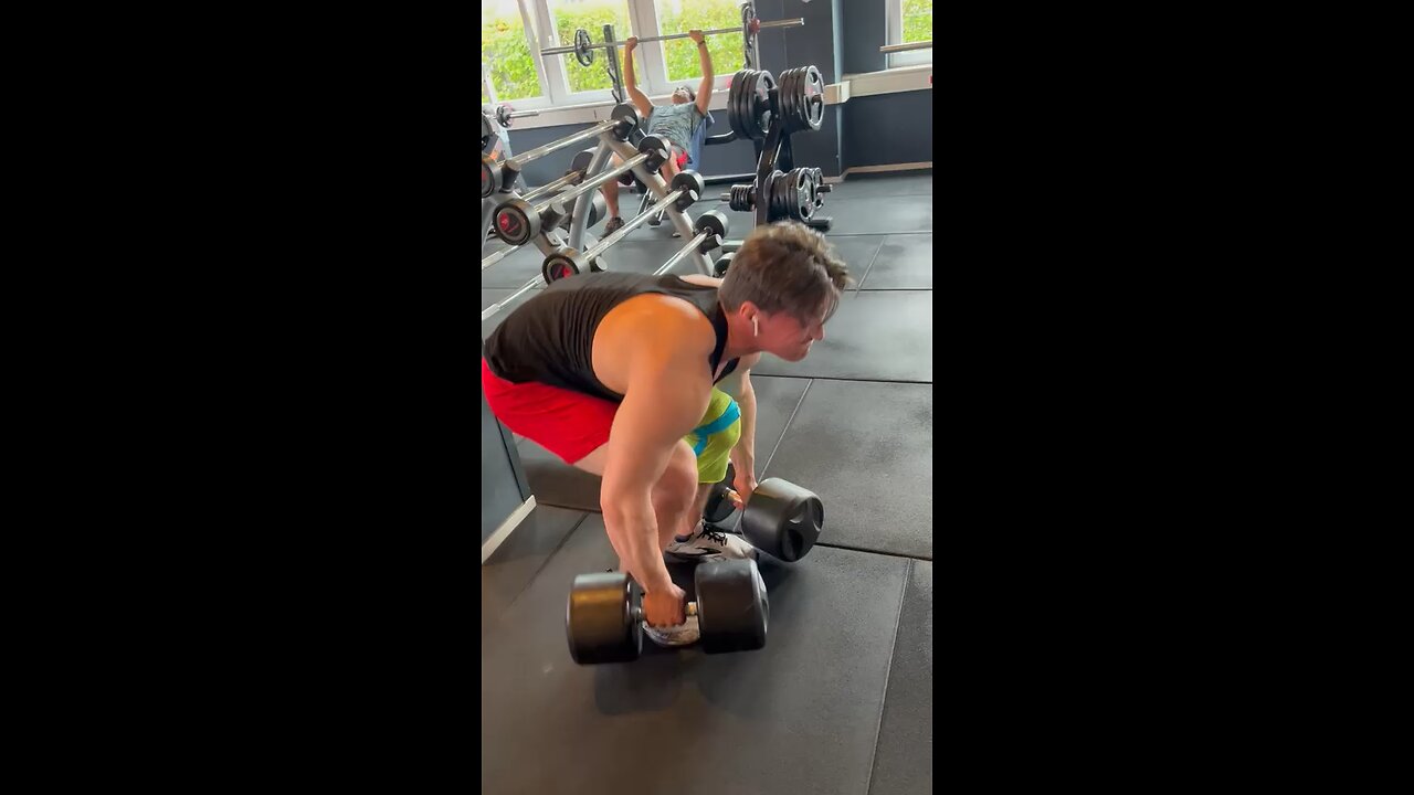 100 kg romanian deadlifts (last set)