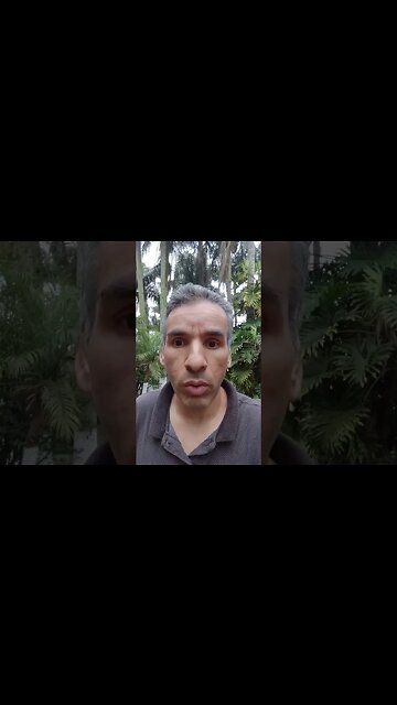 BOMBEIRO É EMPURRADO NO METRÔ DA PRAÇA DA SÉ E CAI NOS TRILHOS #noticias #reflexão