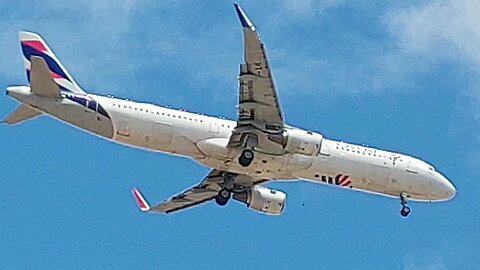 Airbus A321 PT-XPJ vindo de Guarulhos para Fortaleza