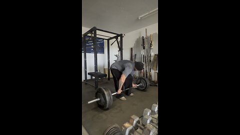 Garage gym powerlifting: Deadlifts