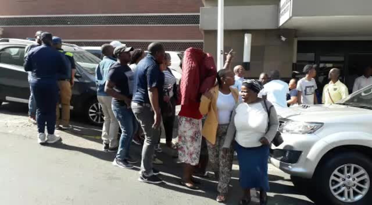SOUTH AFRICA - Durban - Mayor Zandile Gumede appears in court (Video) (siD)