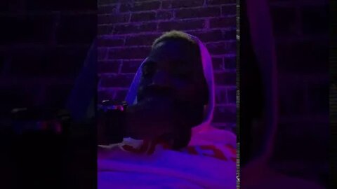 NIGGAS NEVER KNKW WHERE IM AT, 2 MUCH TALKONG AND ILL FIND U