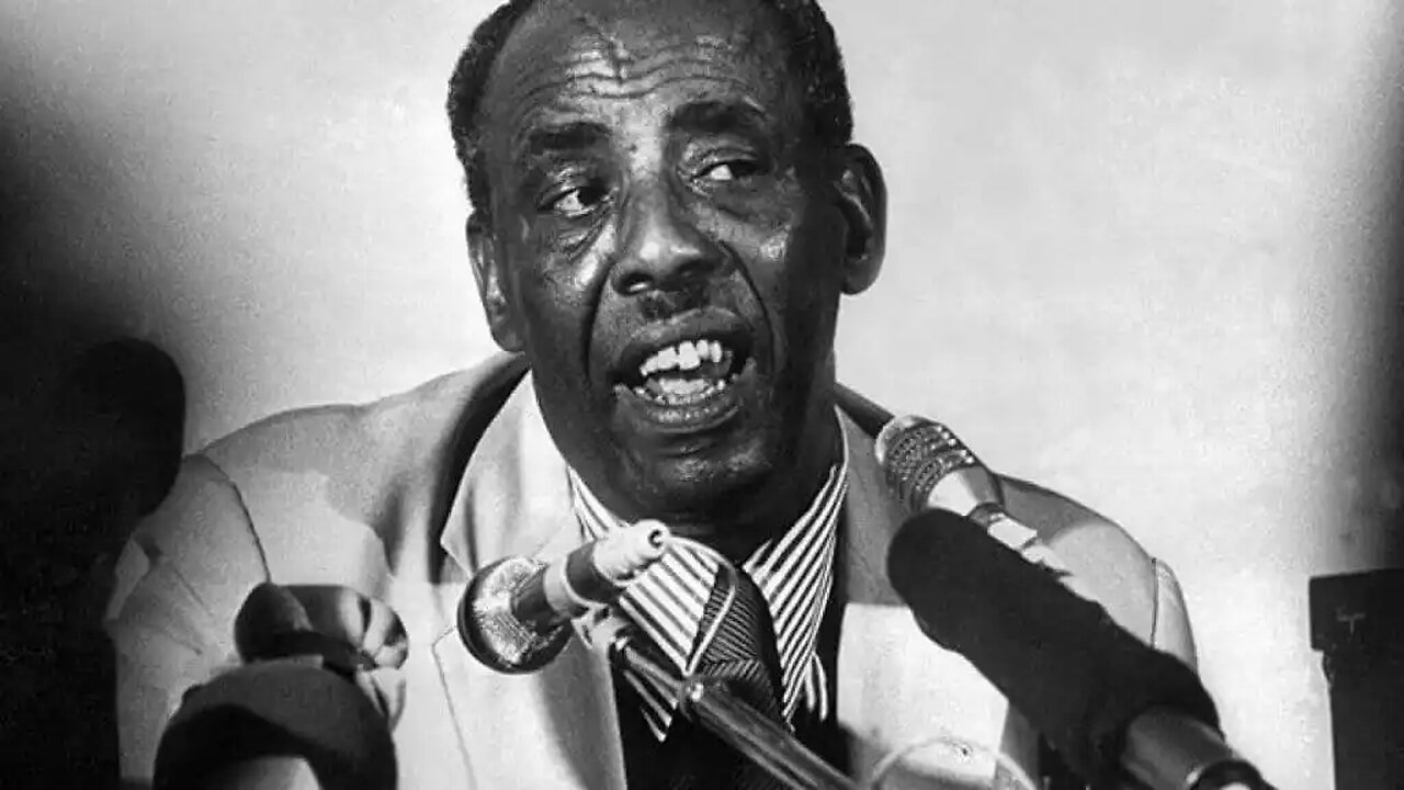 "The Rise and Fall of Mohamed Siad Barre: A Controversial Legacy"