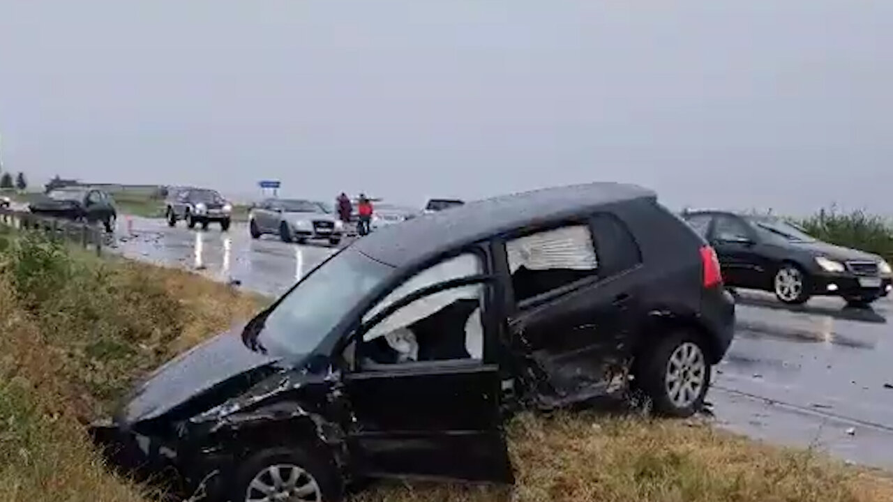 Aksident në aksin Korçë-Pogradec, tre të plagosur