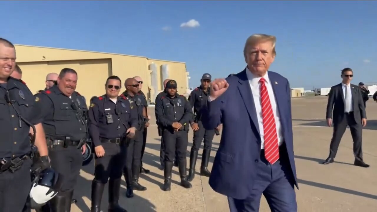 TRUMP❤️🇺🇸🥇APPRICIATES🤝👮‍♂️🚓🛻🚙🤍🇺🇸🏅DALLAS POLICE OFFICERS💙🇺🇸🏅🚔🚙🛻🚑⭐️