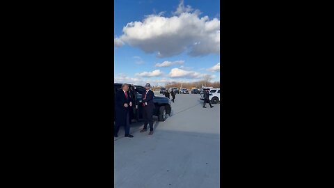 Trump greets Philadelphia area Law Enforcement!!!