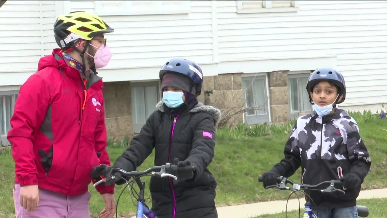 Kids learn safe biking techniques through Wisconsin Bike Fed