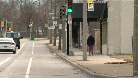 UWM study looks at socioeconomic characteristics of drivers vs pedestrians in crashes