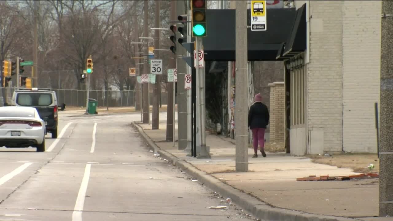 UWM study looks at socioeconomic characteristics of drivers vs pedestrians in crashes