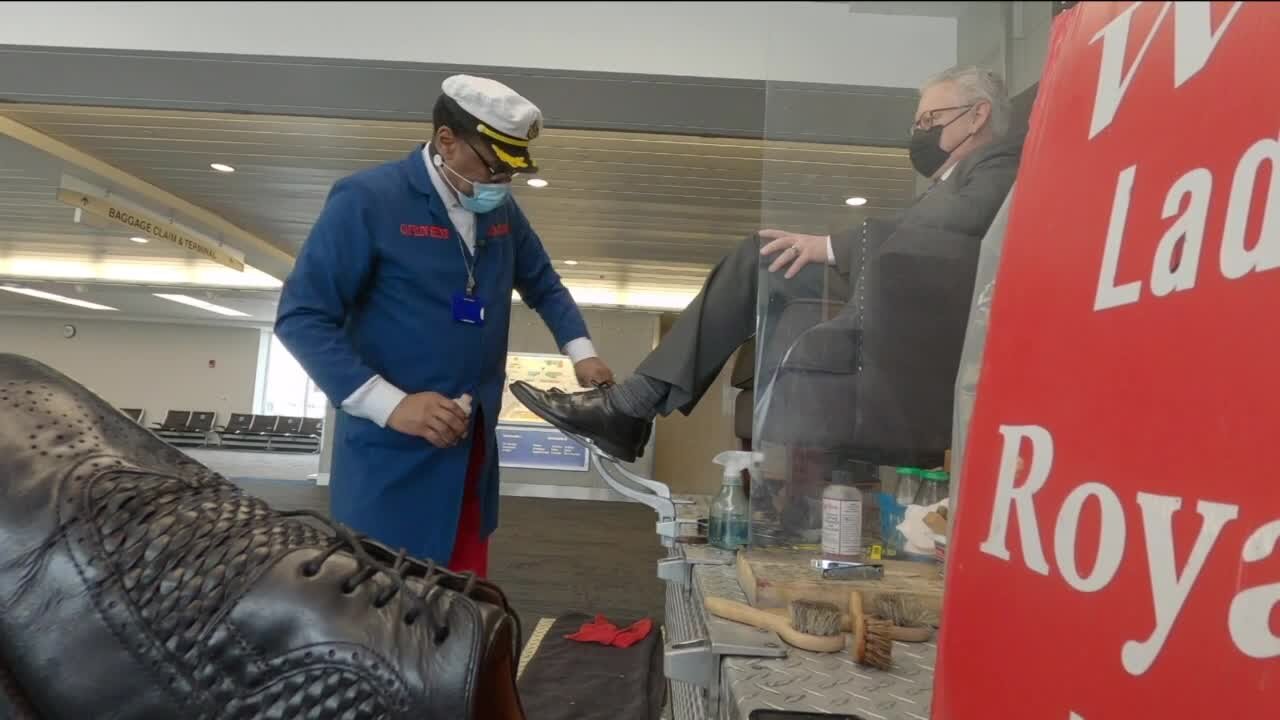 Longtime Milwaukee shoeshine at Mitchell airport aims to bounce back