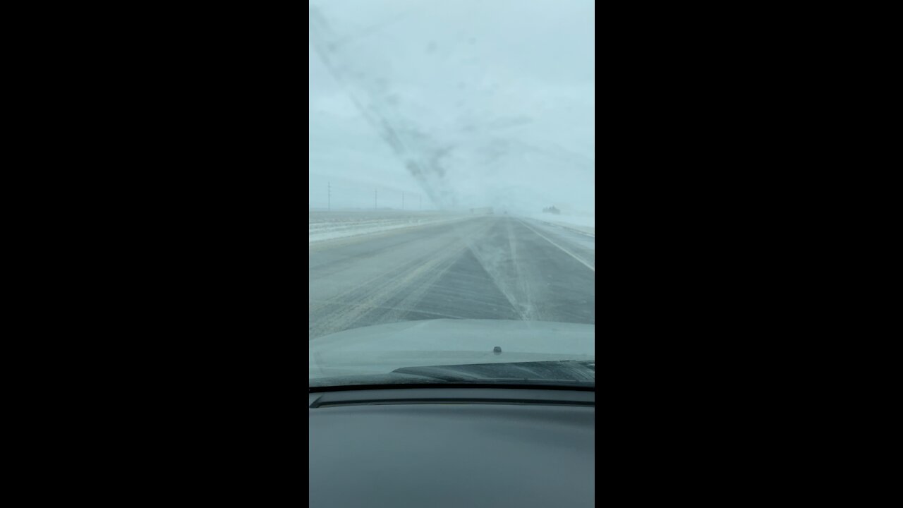 Icy Storm North Dakota 11/12/2021 Jackknifed Semi on I-94