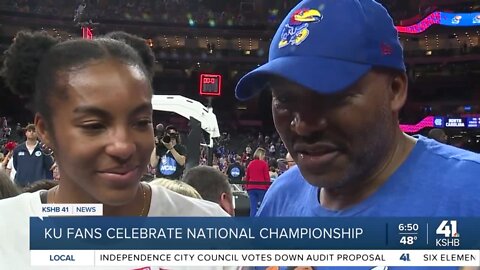 Parents, fans react to KU championship