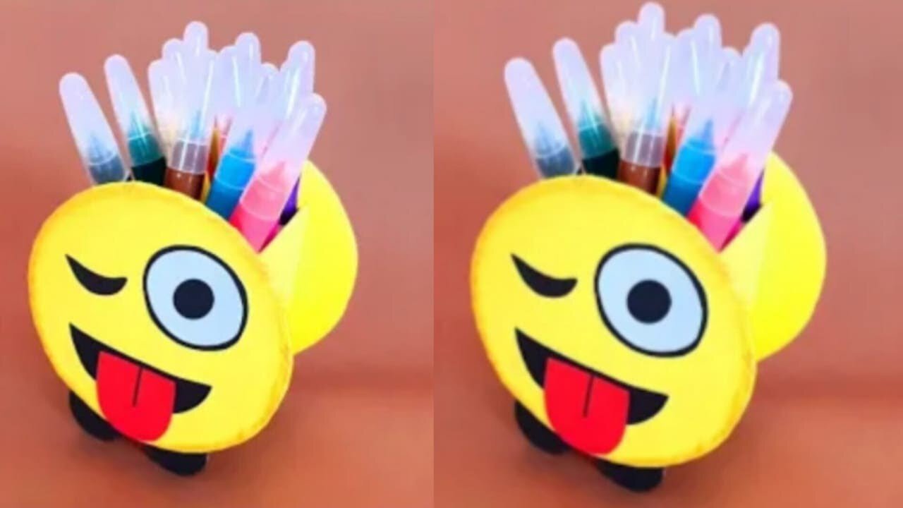 DIY Pen Holder with Cardbord & Paper / How to Make Emoji Pen Stand / Pen Holder Ideas