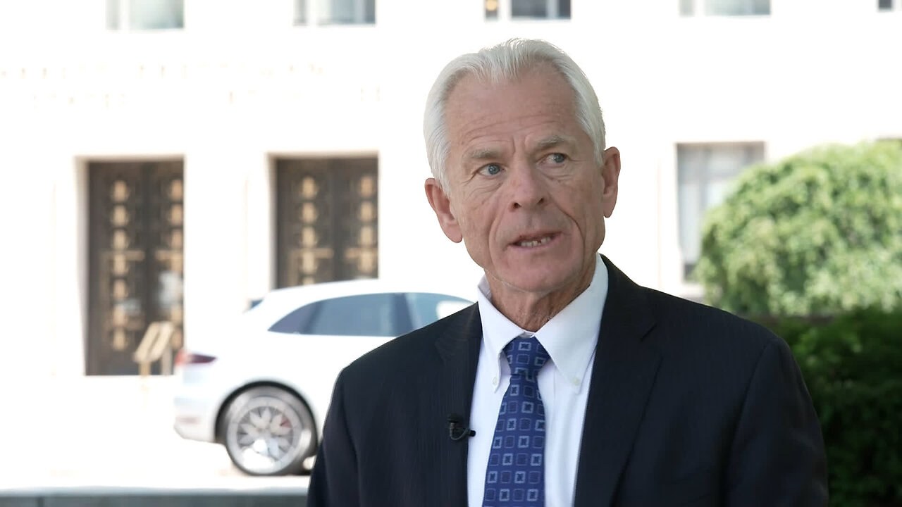 Peter Navarro's contempt trial moved to January