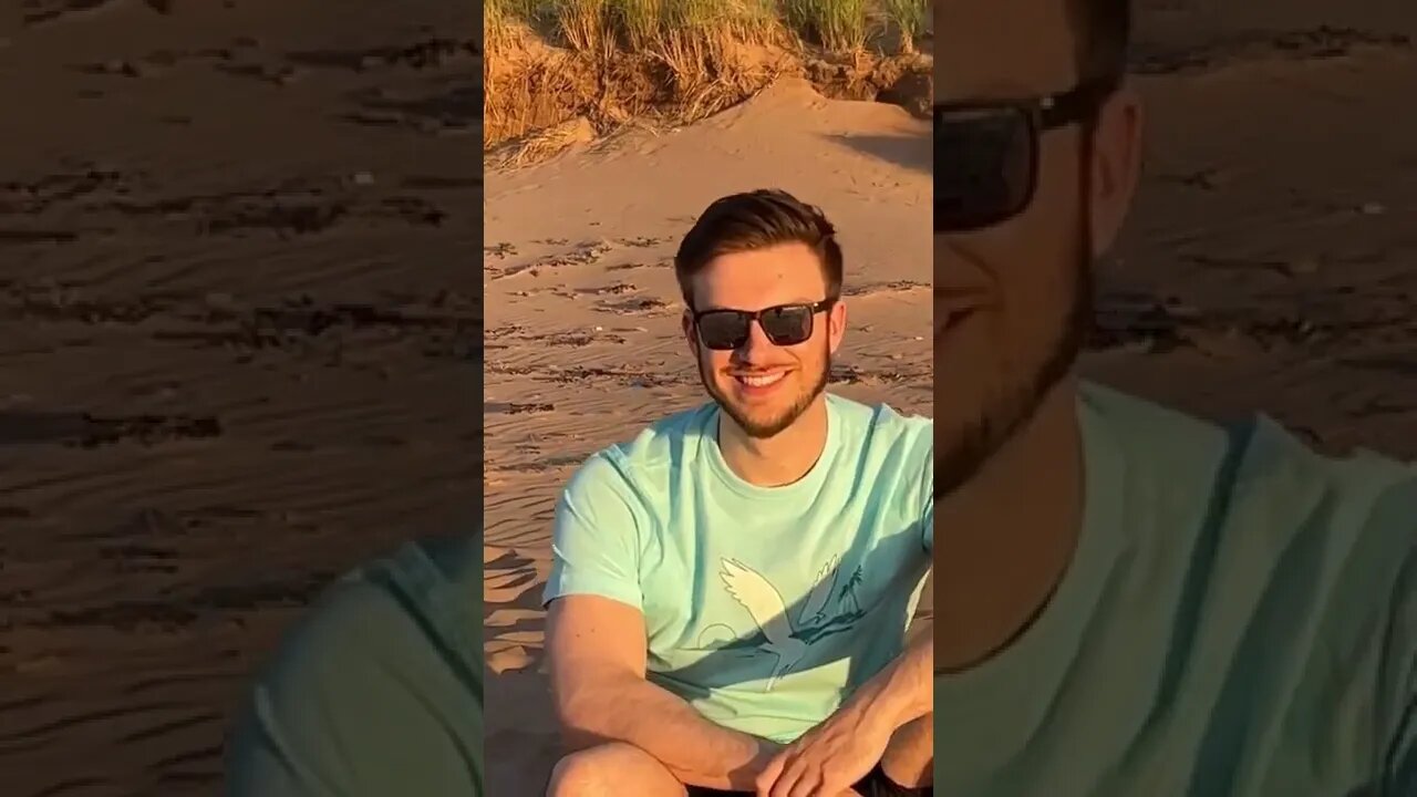 Jason Dunn Dolly Zoom at the beach