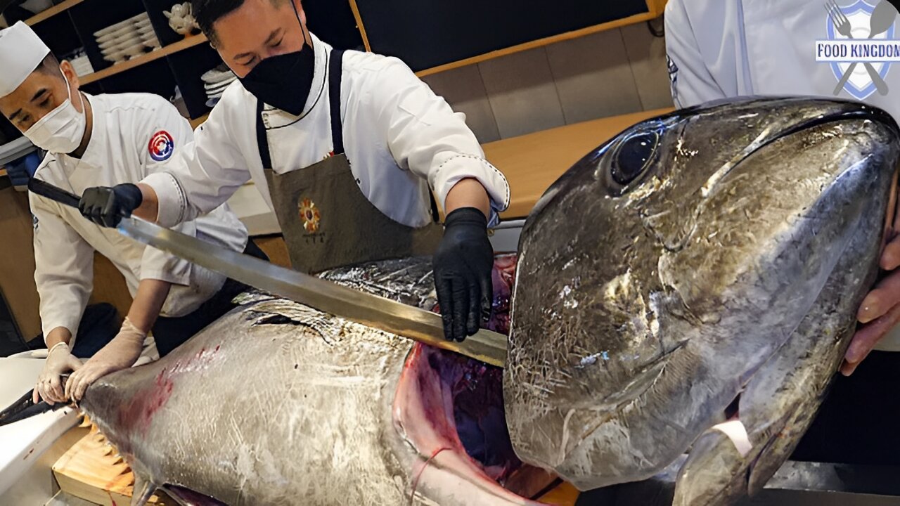 WOW! 110KG Raw Tuna Dismantling Show By Koreas Top Tech Chef/ korean tna resturant.