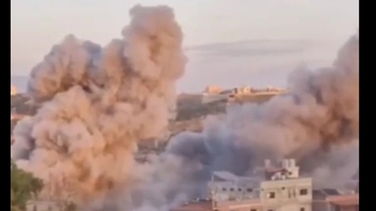 Footage of Israeli Airstrike of Civilian Village