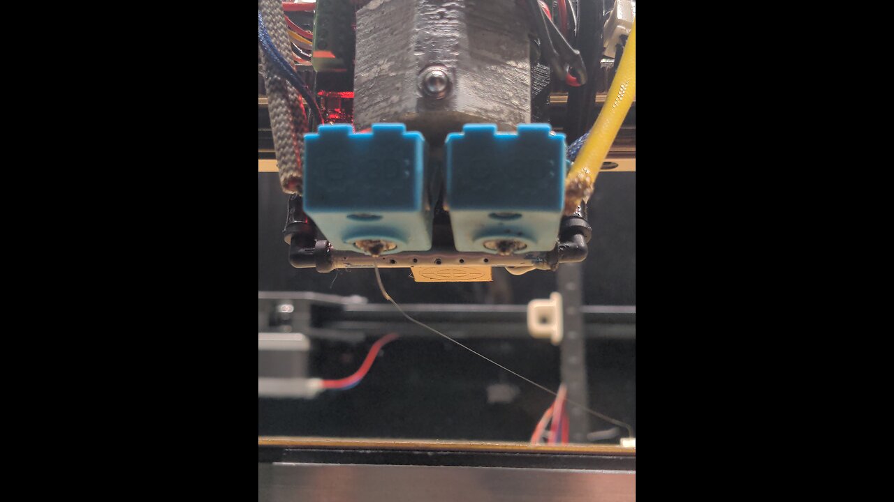 Extruder without fans