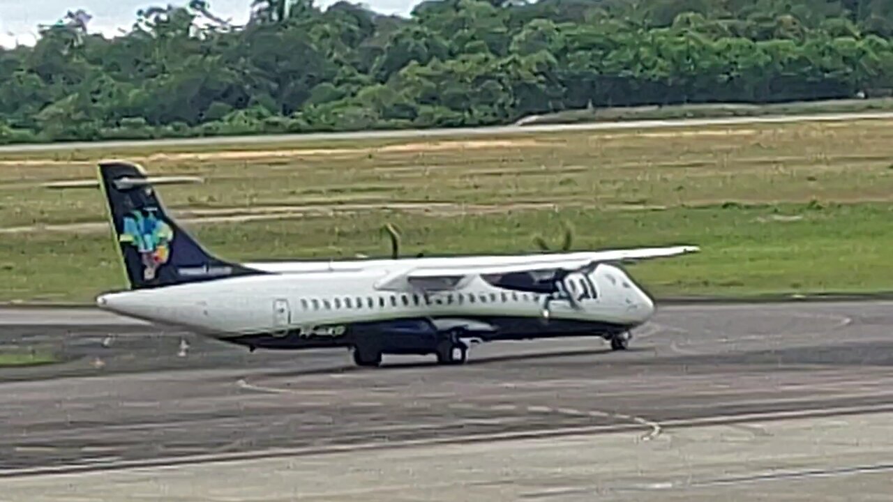 ATR72-600 PR-AKM taxia e decola de Manaus para Eirunepé