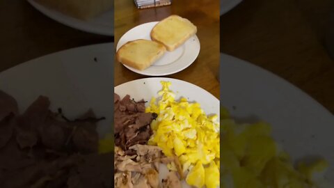 Scrambled eggs, Chicken and Roast Beef - high protein