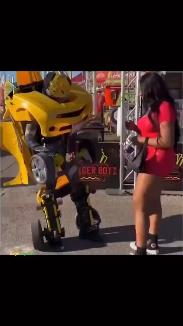 Transformers taking the girls too, be safe💀‼️