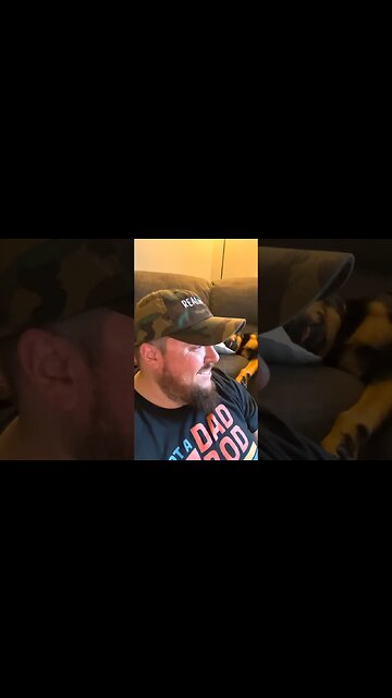 How Many Times Do You Hit Your Snooze Button? #funny #comedychannel #comedyshow #funnycomedy #humor