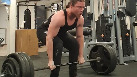 165 KGs x5 Deadlift