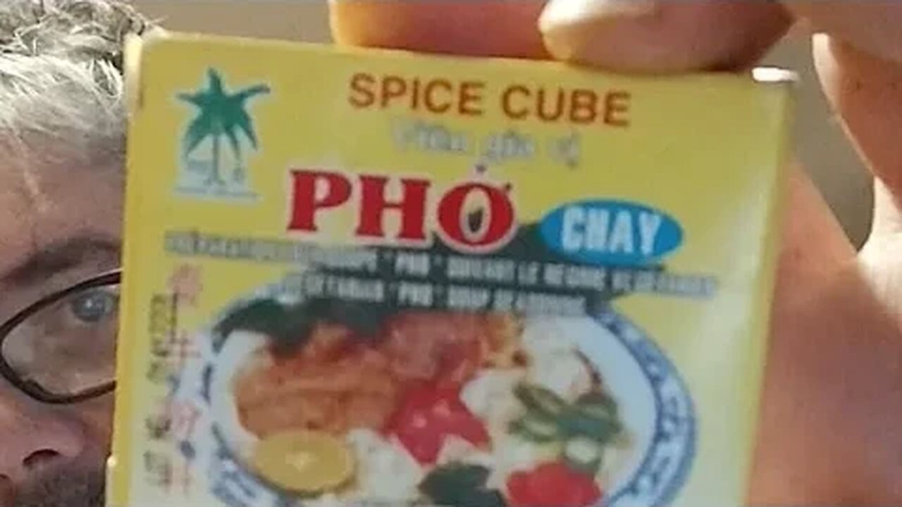 LIVE mukbang | This bullion cube pho broth is absolutely legit