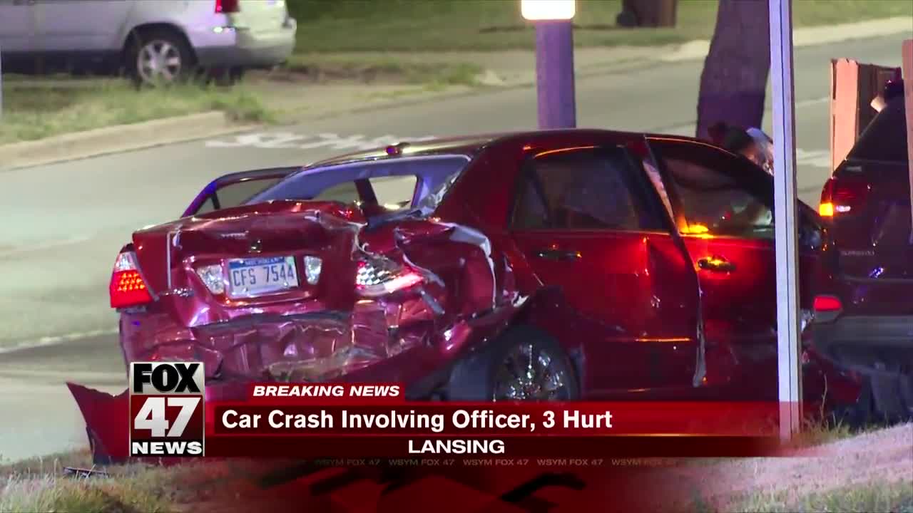 3 hurt in crash involving Lansing Township police cruiser