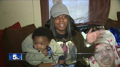 Woman donates prom dresses to fire victims