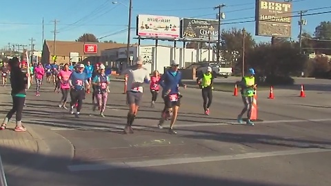 Thousands take part in Tulsa Route 66 Marathon