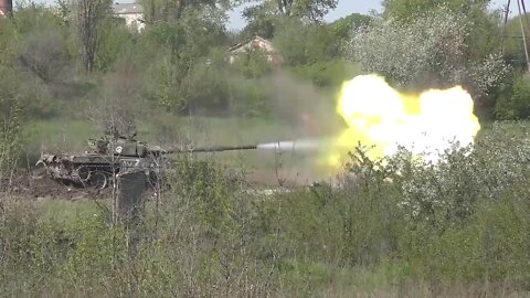 ★★★ Tank crews of the Russian Armed Forces destroy AFU firing points