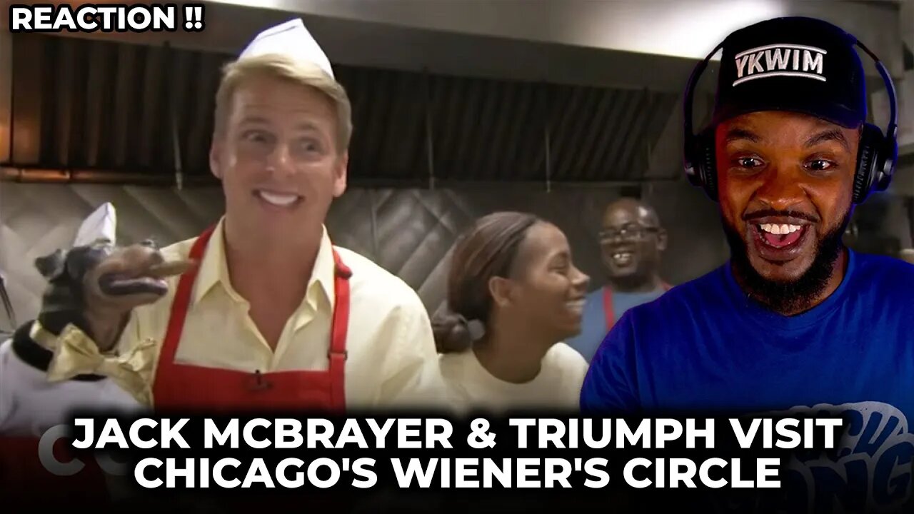 😂 Jack McBrayer & Triumph Visit Chicago's Wiener's Circle ((REACTION))