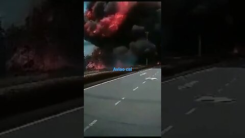AVIÃO cai