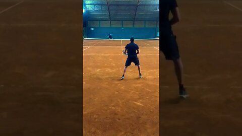 Sempre importante fechar ângulos! #tennis #shorts #subscribe