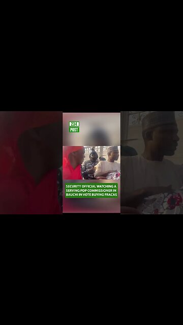 Security official watching a serving PDP Commissioner in Bauchi in vote buying fracas #shorts