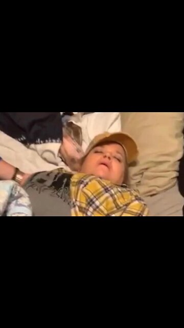 ⚠️ TINA BOONE - BRAIN DAMAGED FROM PFIZER COVID JAB - UNABLE TO TALK 💉